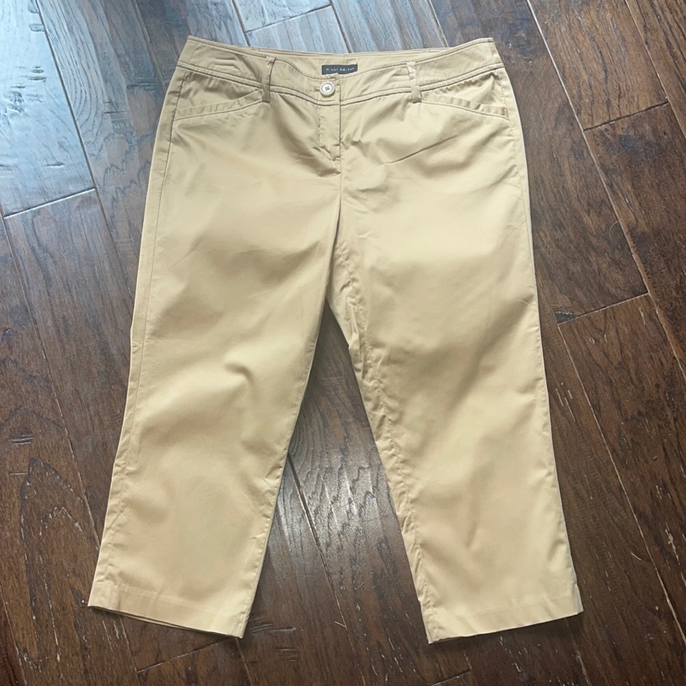 Willi Smith Khaki Women’s Capris Size 10